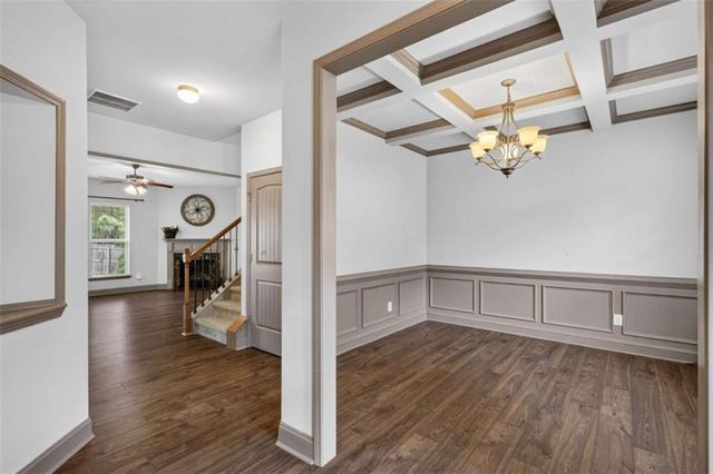 5116 Blossom Brook Drive, Sugar Hill, GA 30518