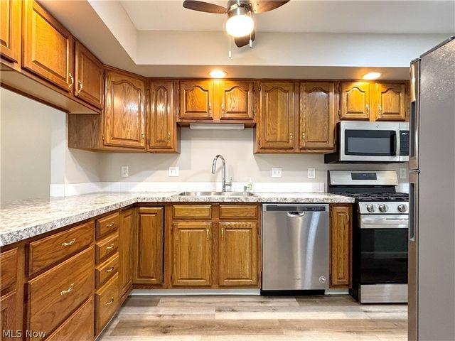 843 Arboretum Circle, Northfield, OH 44067