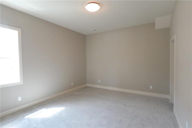 12735 N Champanel Way, Platte City, MO 64079