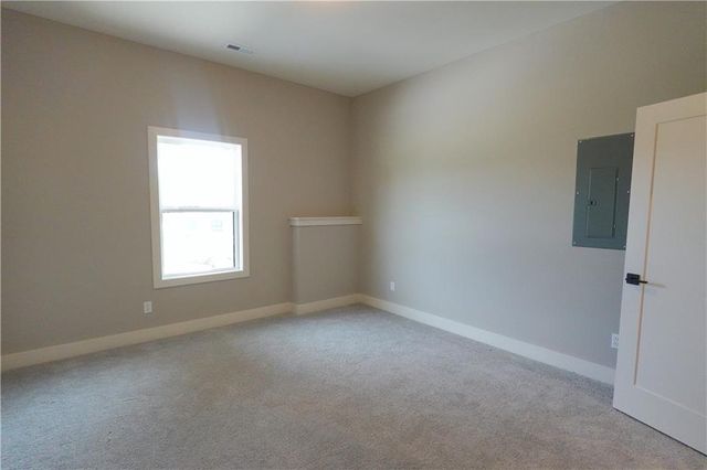 12735 N Champanel Way, Platte City, MO 64079