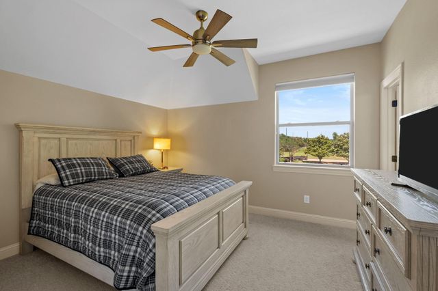 30 Waters Lake Boulevard, Missouri City, TX 77459