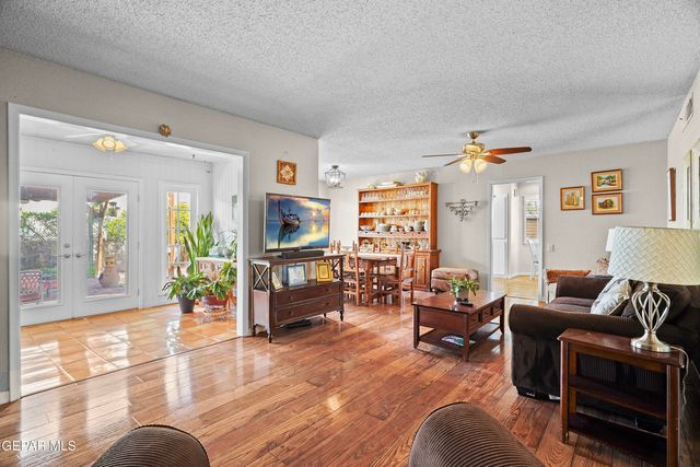 207 SERRANIA Drive, El Paso, TX 79932