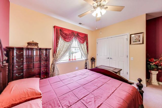1016 S Racine Avenue 201, Chicago, IL 60607