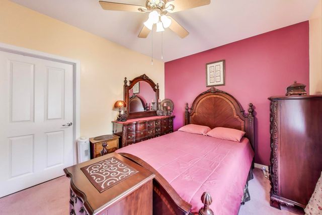 1016 S Racine Avenue 201, Chicago, IL 60607