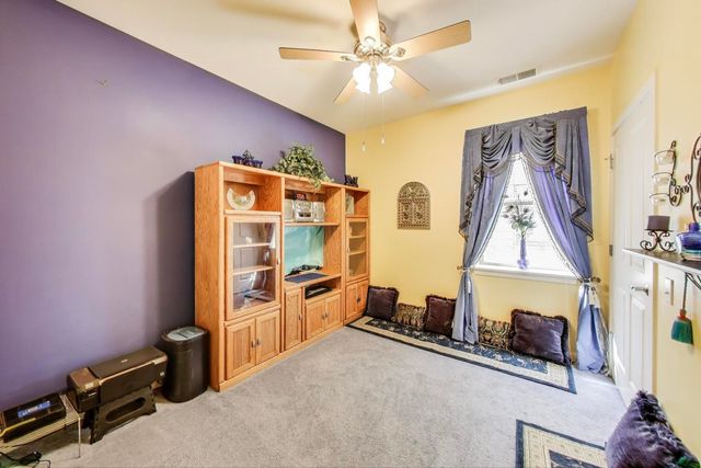 1016 S Racine Avenue 201, Chicago, IL 60607