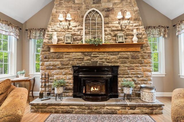 6 Shawns Way, Somersworth, NH 03878