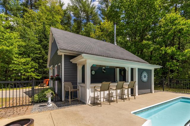 6 Shawns Way, Somersworth, NH 03878