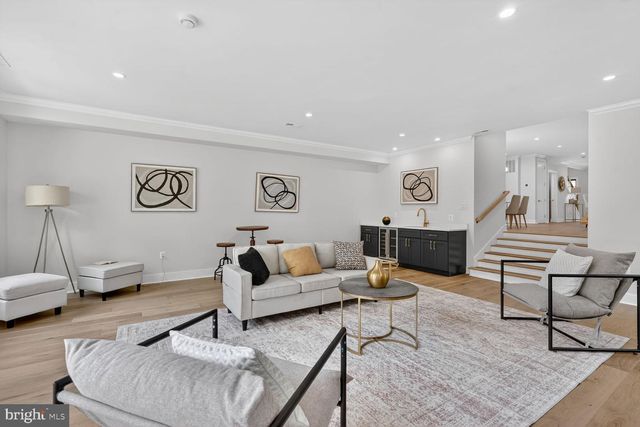4923 BRANDYWINE ST NW, Washington, DC 20016