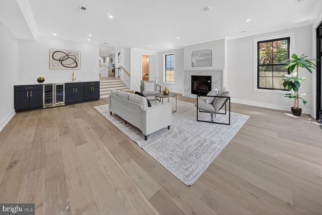 4923 BRANDYWINE ST NW, Washington, DC 20016