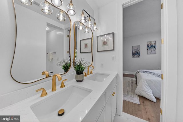 4923 BRANDYWINE ST NW, Washington, DC 20016