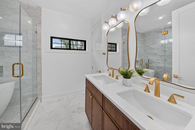 4923 BRANDYWINE ST NW, Washington, DC 20016