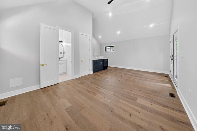 4923 BRANDYWINE ST NW, Washington, DC 20016