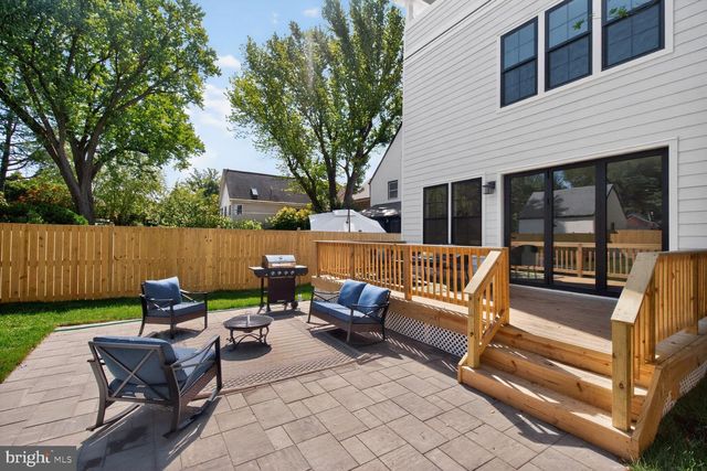 4923 BRANDYWINE ST NW, Washington, DC 20016