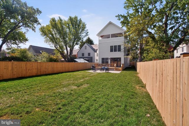 4923 BRANDYWINE ST NW, Washington, DC 20016
