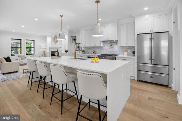 4923 BRANDYWINE ST NW, Washington, DC 20016