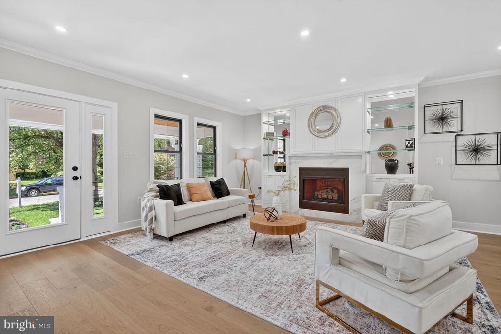 4923 BRANDYWINE ST NW, Washington, DC 20016