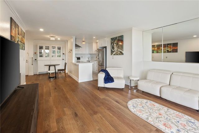 6542 Ocean Crest D207, Rancho Palos Verdes, CA 90275