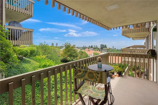 6542 Ocean Crest D207, Rancho Palos Verdes, CA 90275