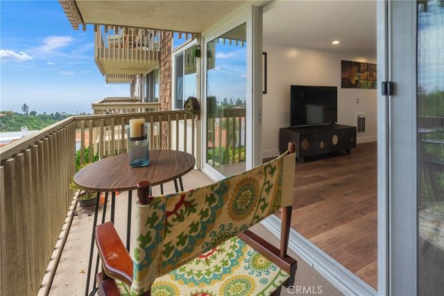 6542 Ocean Crest D207, Rancho Palos Verdes, CA 90275