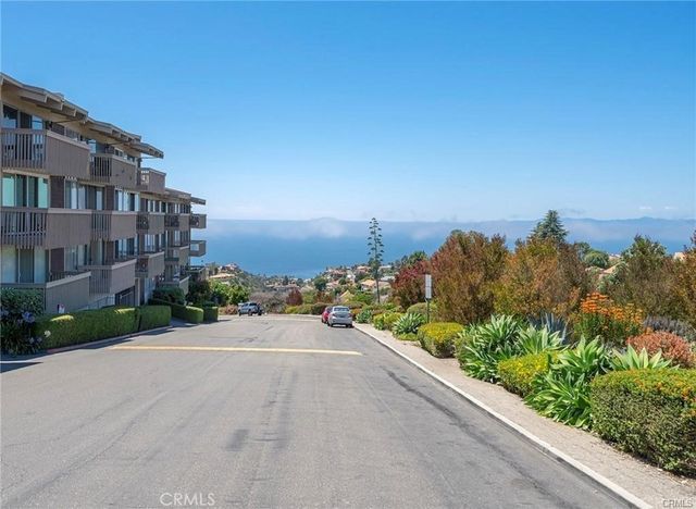 6542 Ocean Crest D207, Rancho Palos Verdes, CA 90275