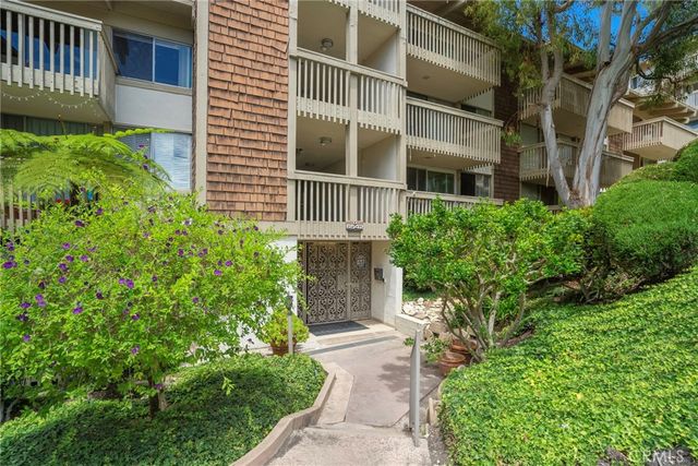 6542 Ocean Crest D207, Rancho Palos Verdes, CA 90275
