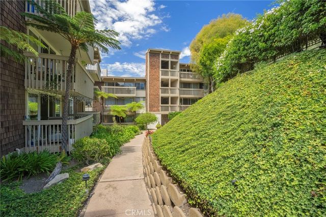 6542 Ocean Crest D207, Rancho Palos Verdes, CA 90275