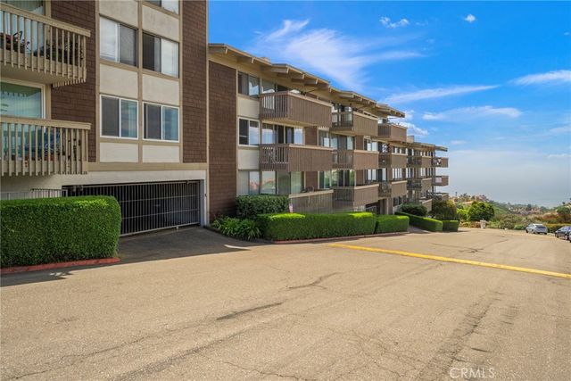 6542 Ocean Crest D207, Rancho Palos Verdes, CA 90275