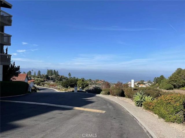 6542 Ocean Crest D207, Rancho Palos Verdes, CA 90275