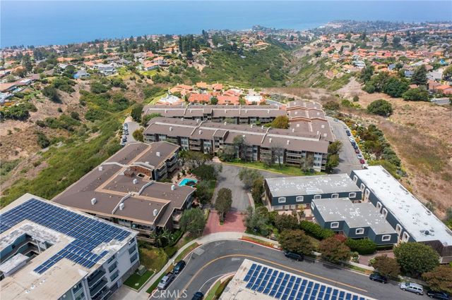 6542 Ocean Crest D207, Rancho Palos Verdes, CA 90275