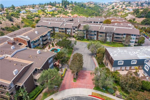 6542 Ocean Crest D207, Rancho Palos Verdes, CA 90275