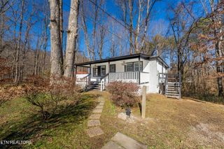 6620 Collins Lane, Knoxville, TN 37918