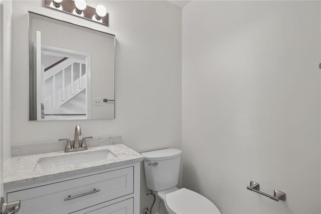2215 Hermit Thrush LN, Virginia Beach, VA 23455