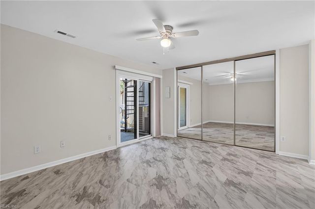 2215 Hermit Thrush LN, Virginia Beach, VA 23455