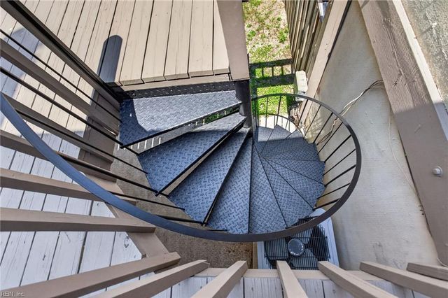 2215 Hermit Thrush LN, Virginia Beach, VA 23455