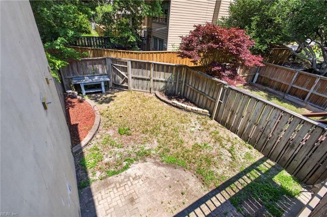 2215 Hermit Thrush LN, Virginia Beach, VA 23455