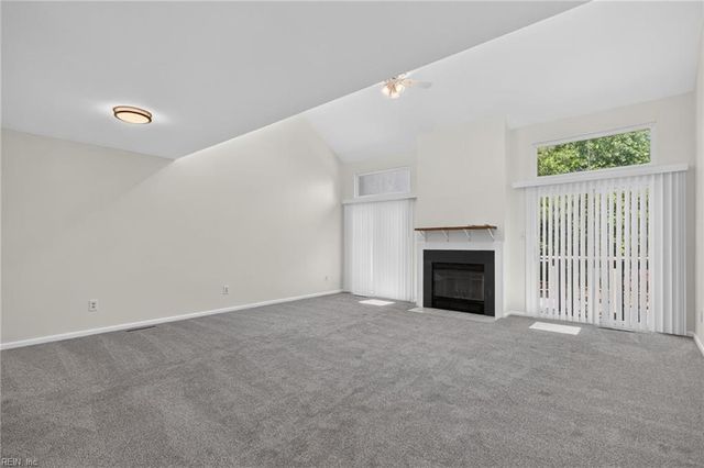 2215 Hermit Thrush LN, Virginia Beach, VA 23455