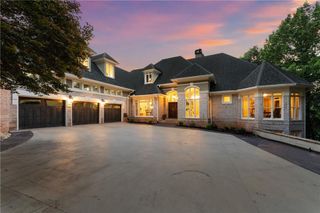 5610 Point West Drive, Oakwood, GA 30566