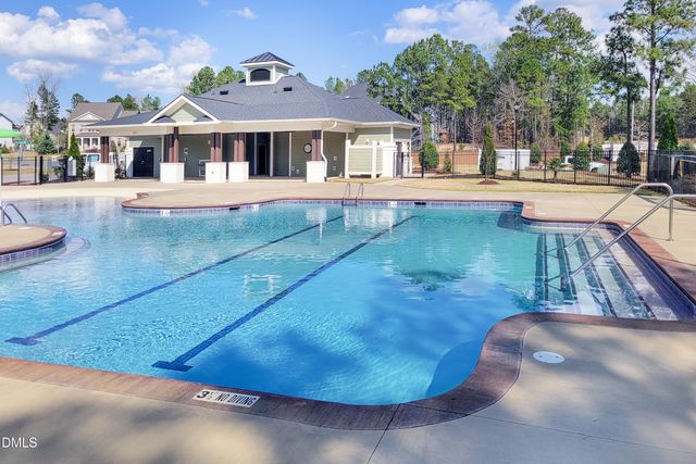 301 Silent Bend, Holly Springs, NC 27540