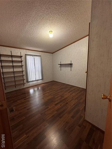 6104 Woodruff Drive, House Springs, MO 63051