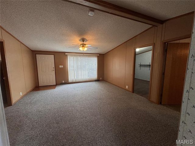 6104 Woodruff Drive, House Springs, MO 63051