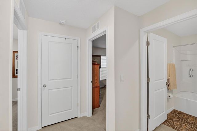 16547 MOSAIC OAR DRIVE, Wimauma, FL 33598