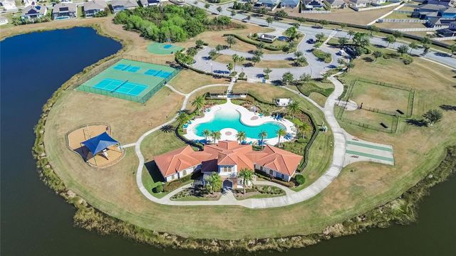 16547 MOSAIC OAR DRIVE, Wimauma, FL 33598