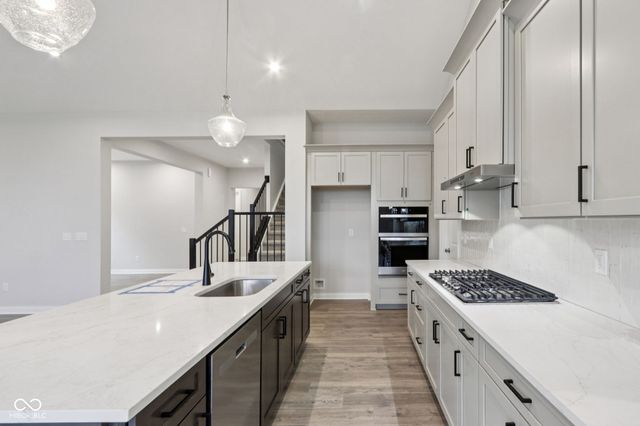 4964 Elaine Court, Noblesville, IN 46062