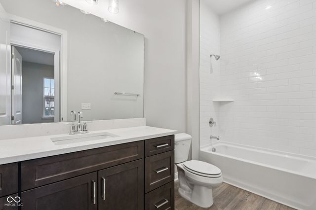 4964 Elaine Court, Noblesville, IN 46062