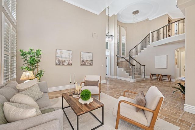 2110 Blackheath Ln, Roseville, CA 95678