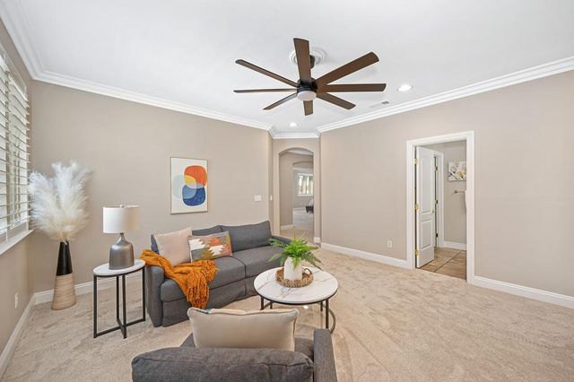 2110 Blackheath Ln, Roseville, CA 95678