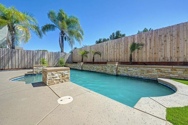 2110 Blackheath Ln, Roseville, CA 95678