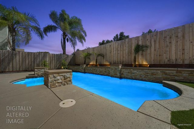 2110 Blackheath Ln, Roseville, CA 95678