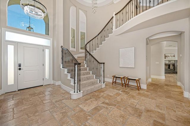 2110 Blackheath Ln, Roseville, CA 95678