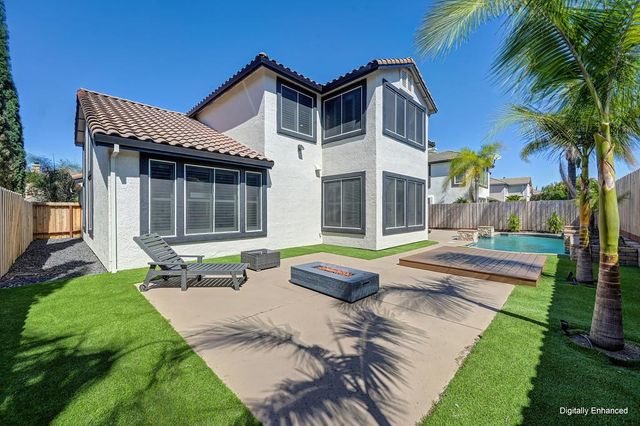 2110 Blackheath Ln, Roseville, CA 95678